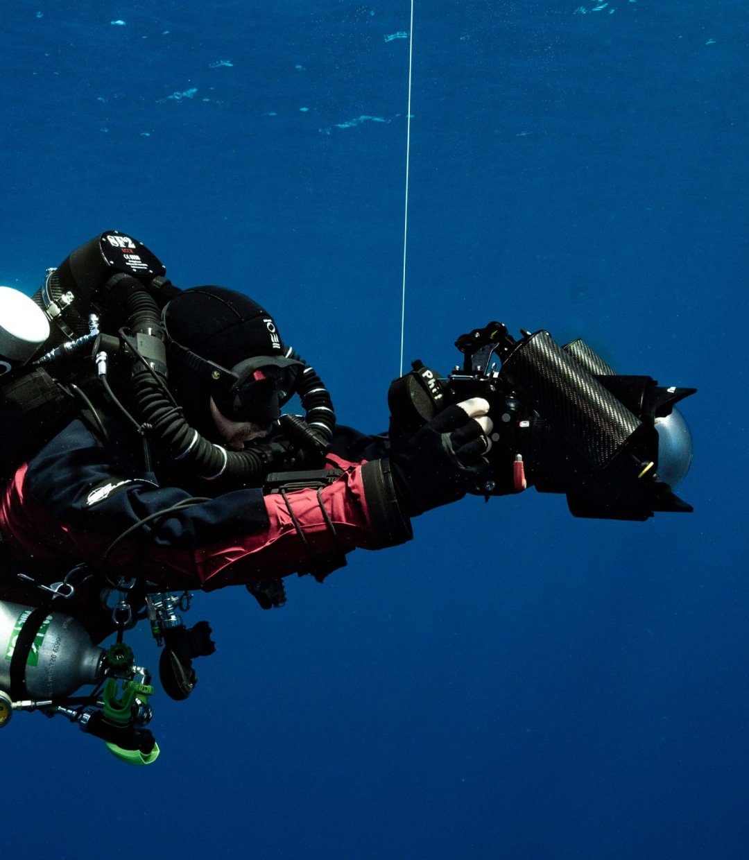 underwater photographer gili islands manta dive v2