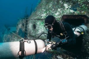sidemount wreck dive - Manta Dive Tech Gili T